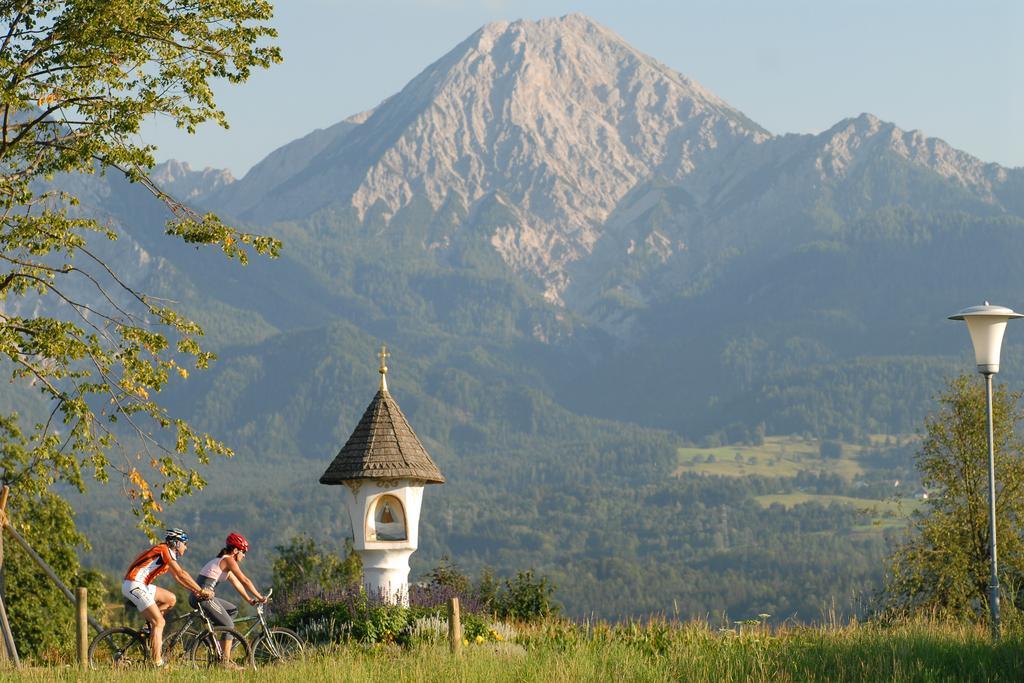 Gaestehaus Sapetschnig Faak am See Exterior foto